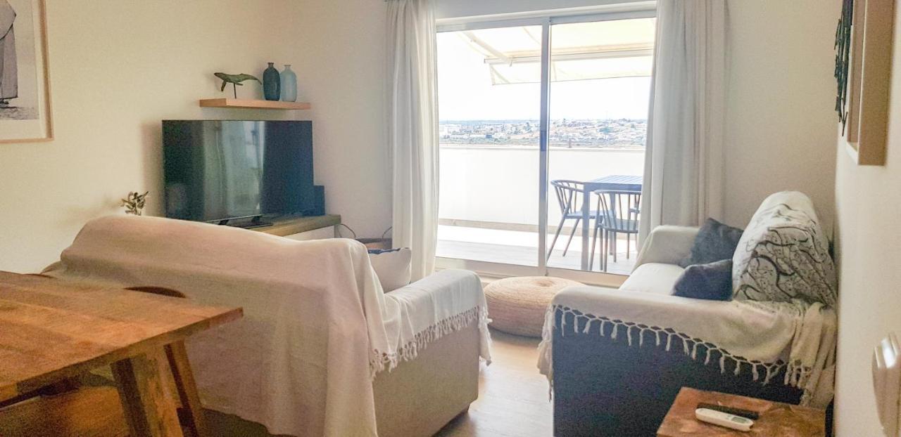 Apartamento T2 Vista Rio Arade - ปอร์ติเมา ภายนอก รูปภาพ